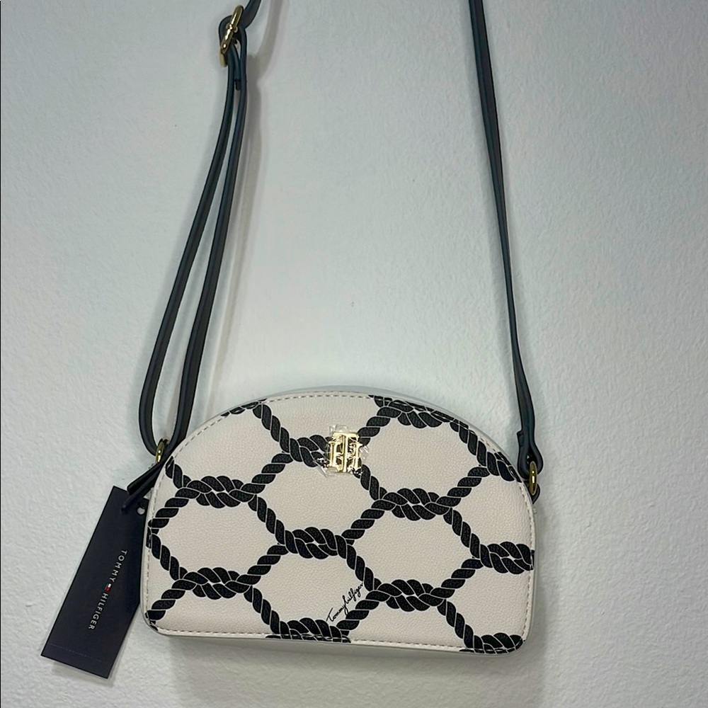 Tommy Hilfiger White and Navy Crossbody Bag NWT